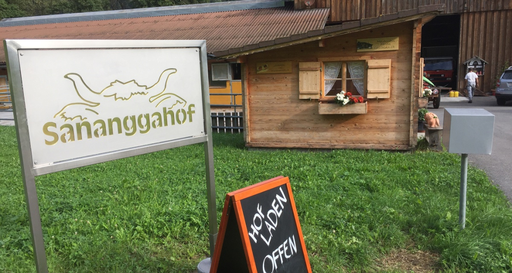 Hoflädeli Sananggahof (oua_54955041_image) Hoflädeli Sananggahof (oua_54955041_image)