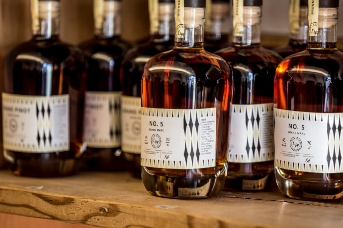 Lipp Weingut & Destillerie (oua_604478400_image) Lipp Weingut & Destillerie (oua_604478400_image)