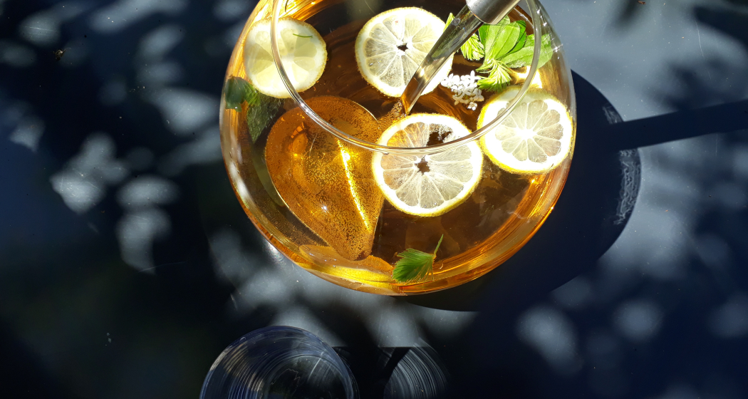 Maibowle | graubündenVIVA Maibowle | graubündenVIVA